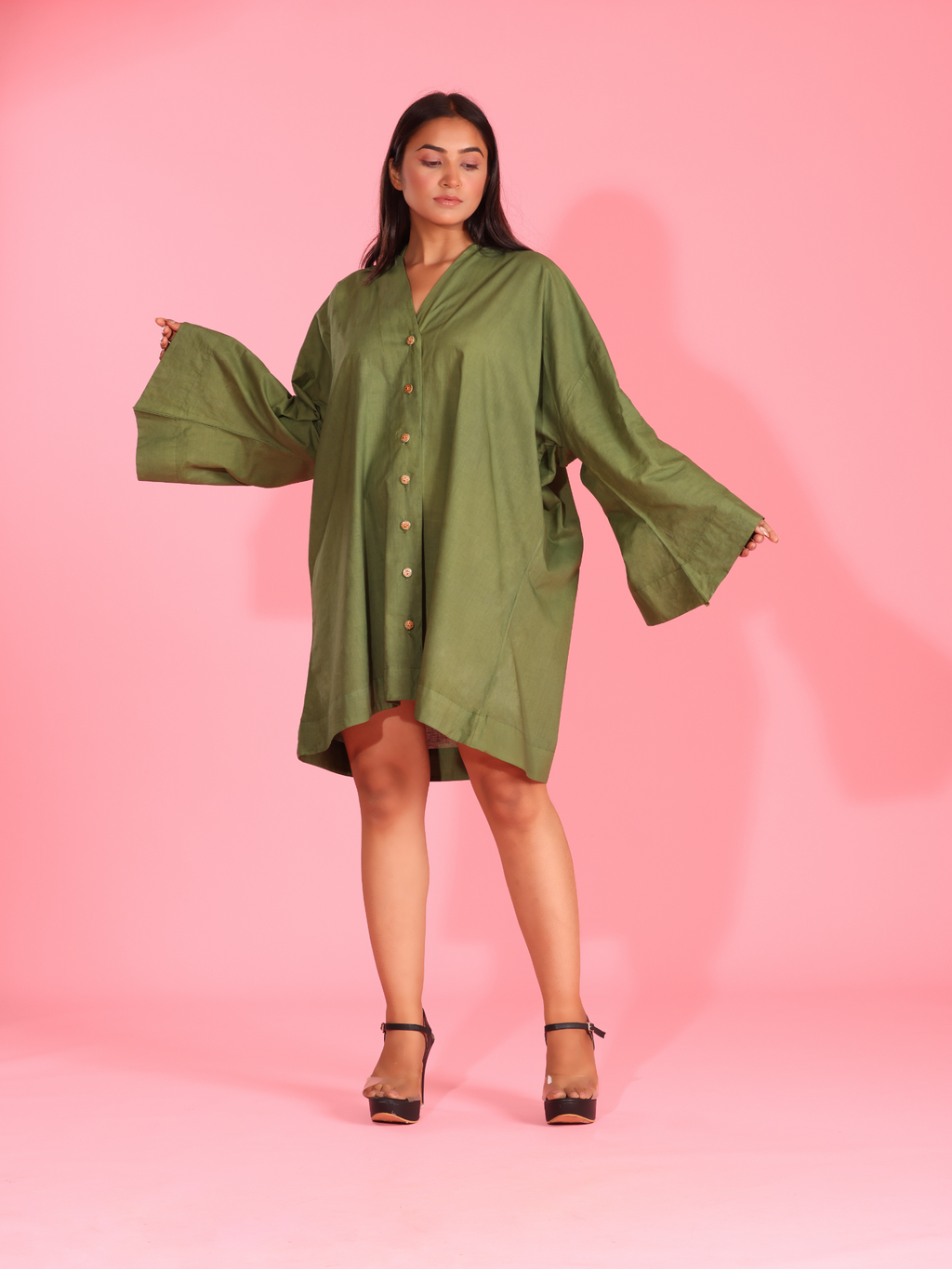 Aesthete dress