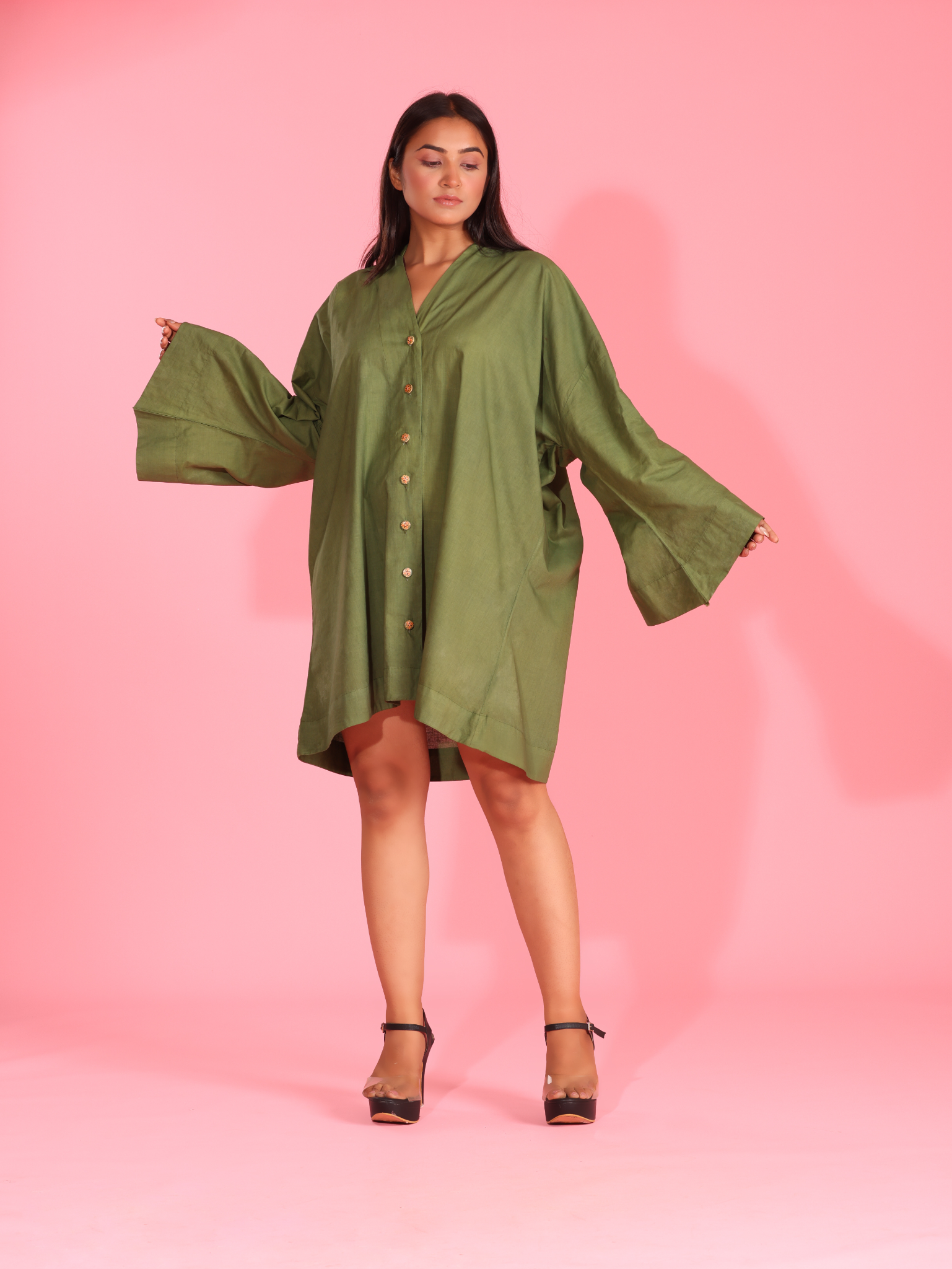 Aesthete dress